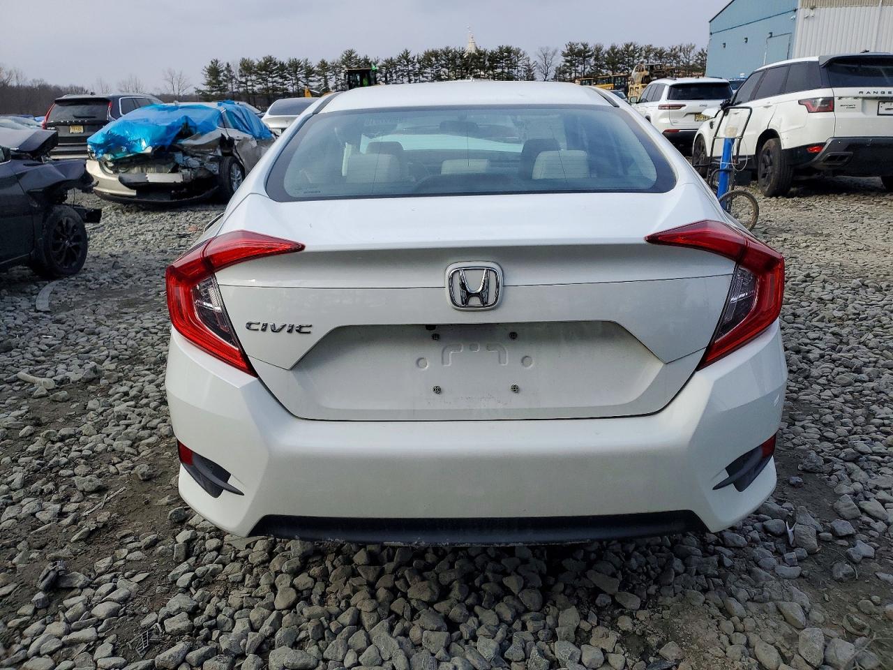 2016 HONDA CIVIC LX photo 6