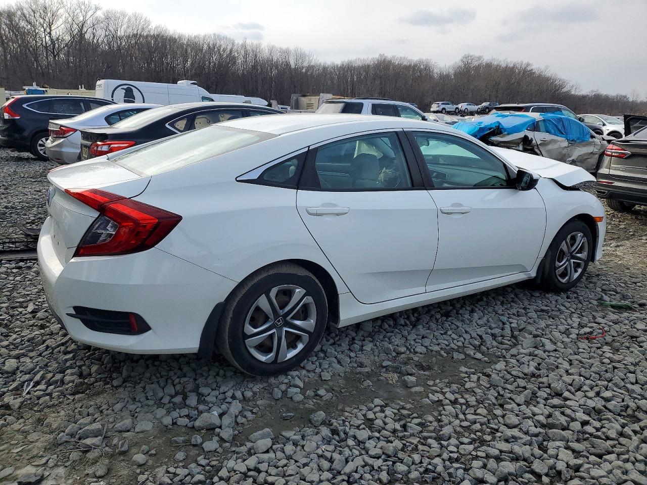 2016 HONDA CIVIC LX photo 3