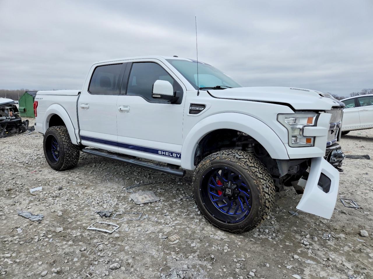 2017 FORD F150 SUPERCREW photo 4