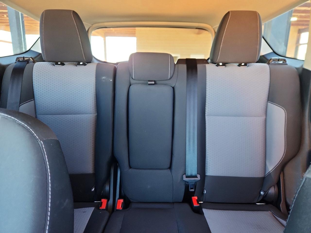 2017 FORD ESCAPE SE photo 10