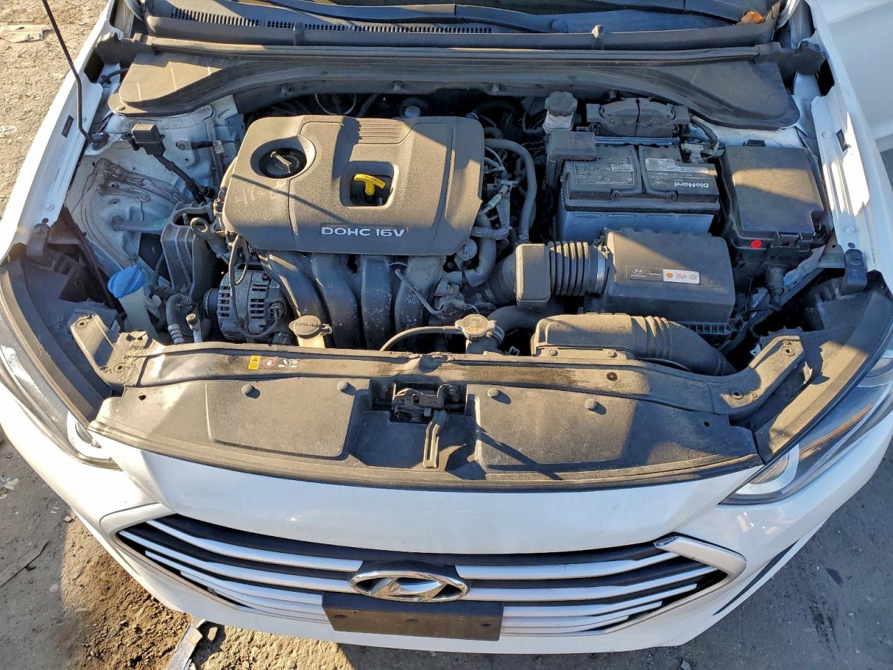 2018 HYUNDAI ELANTRA SEL photo 11