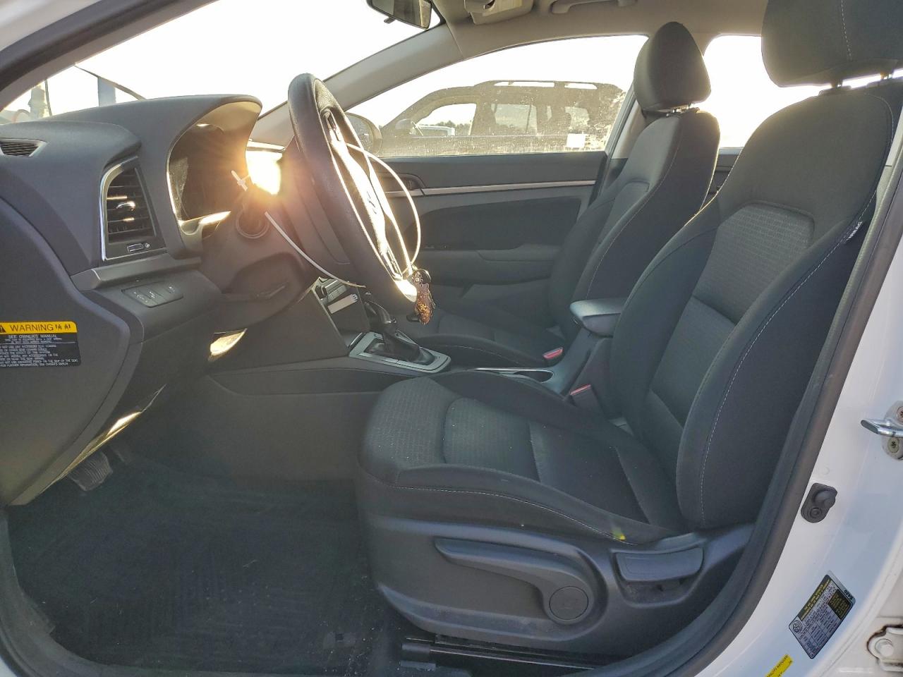2018 HYUNDAI ELANTRA SEL photo 7