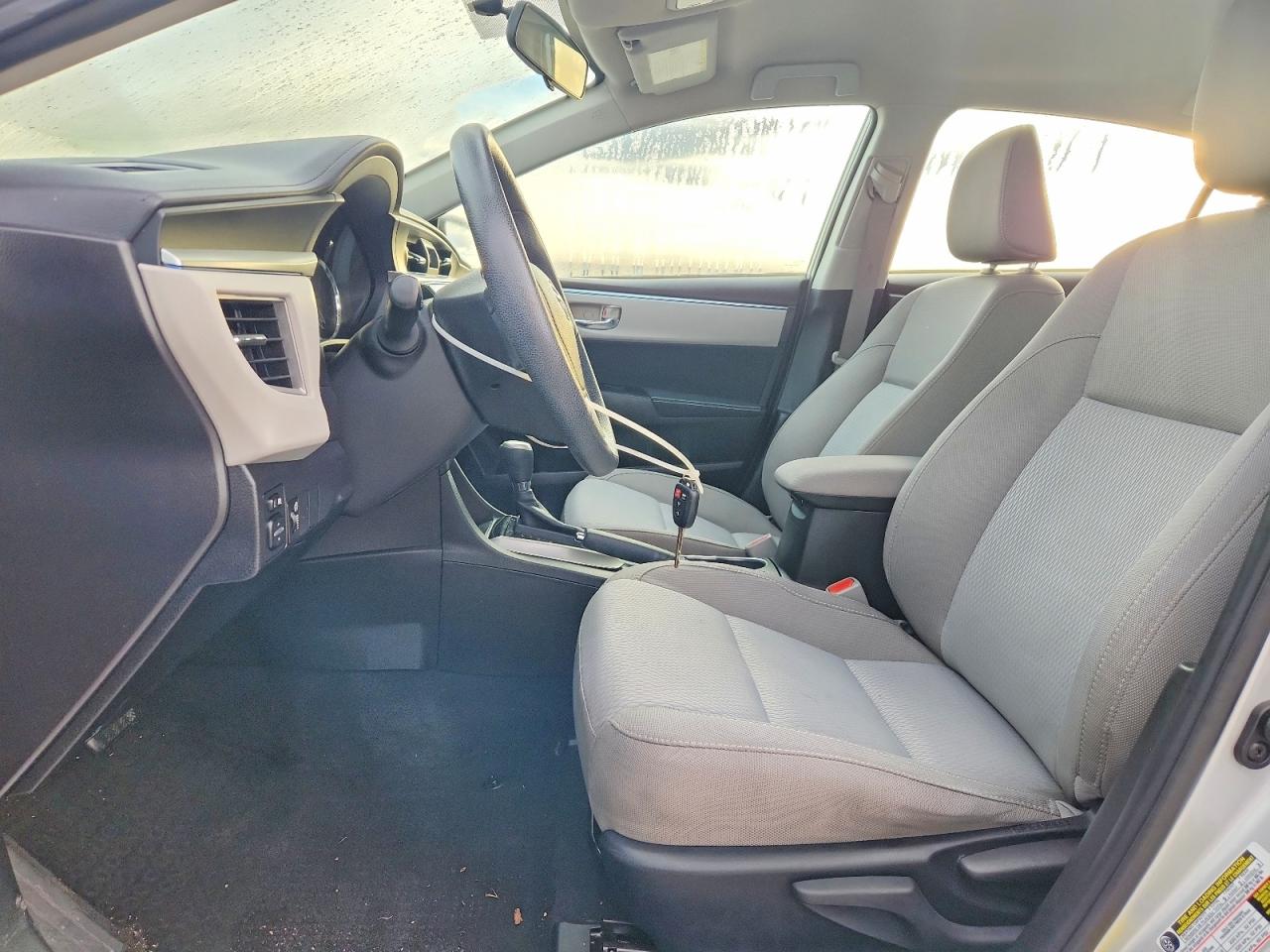 2016 TOYOTA COROLLA L photo 7