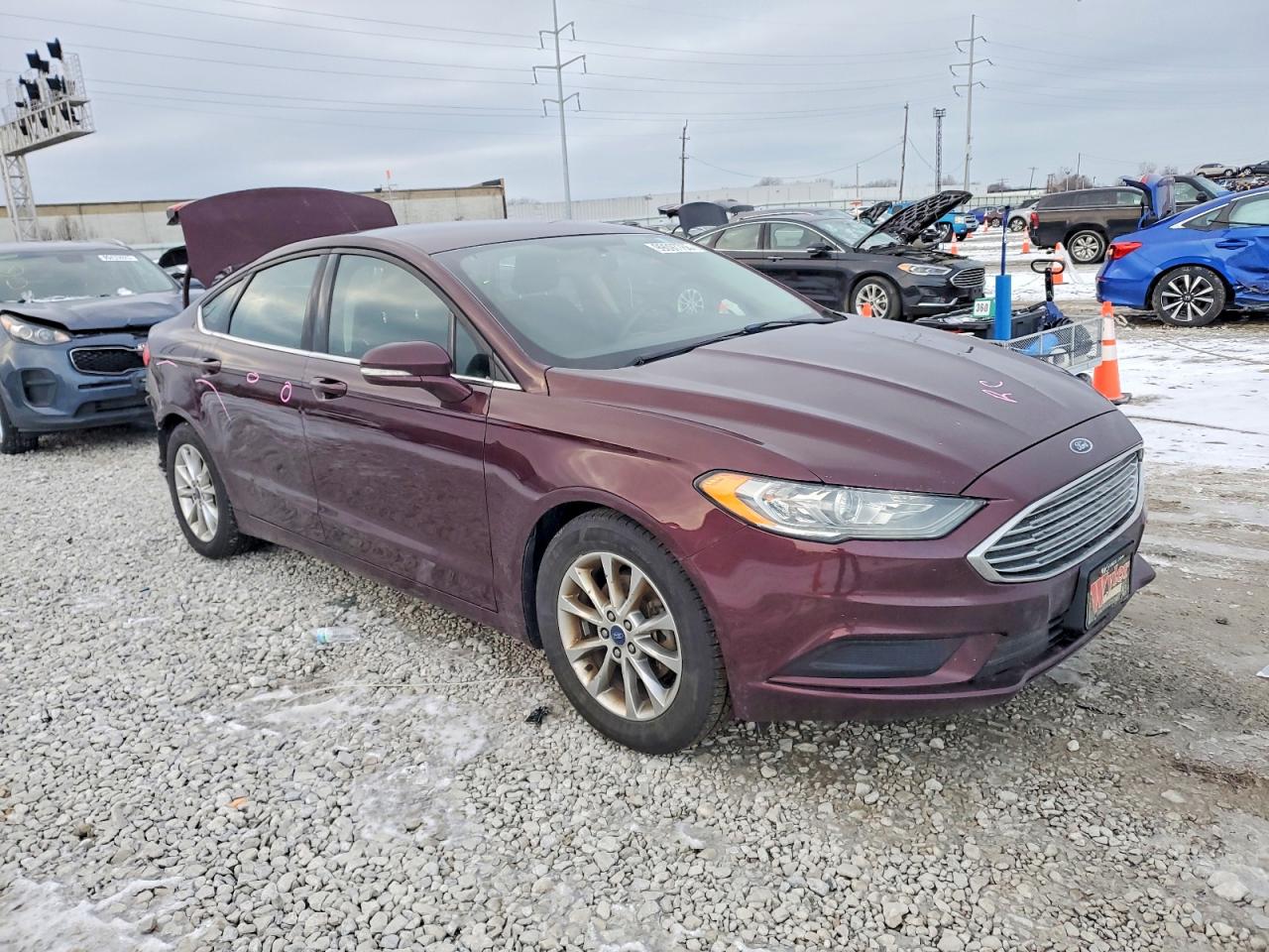 2017 FORD FUSION SE photo 4