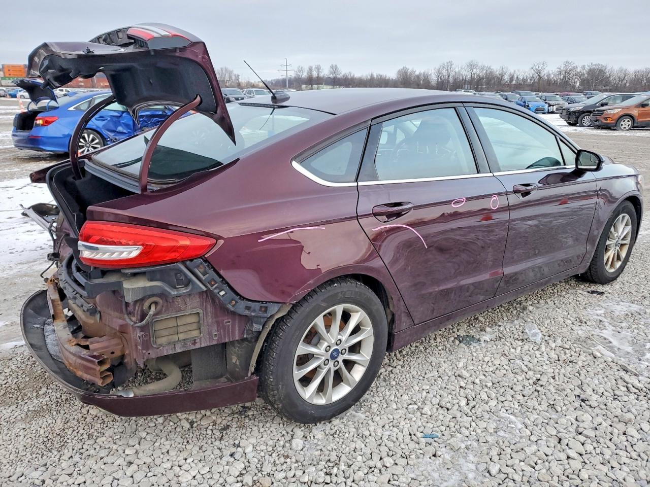2017 FORD FUSION SE photo 3