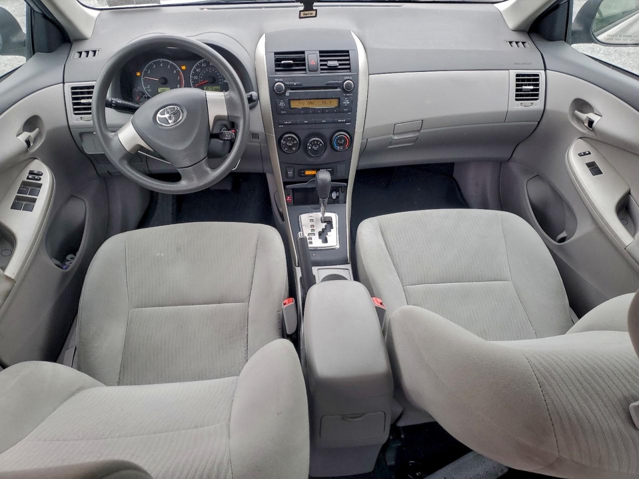 2010 TOYOTA COROLLA BASE photo 8