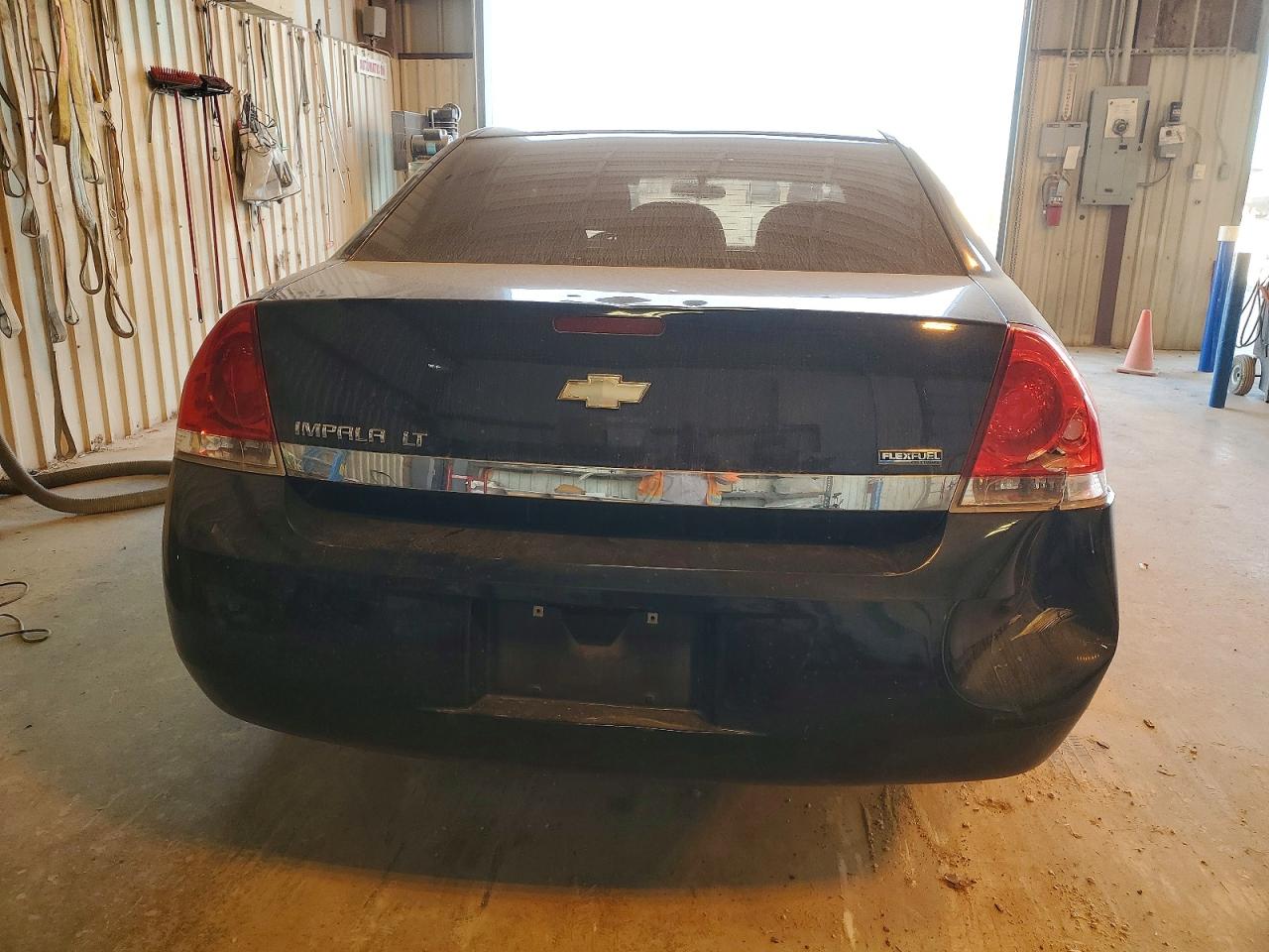 2011 CHEVROLET IMPALA LT photo 6