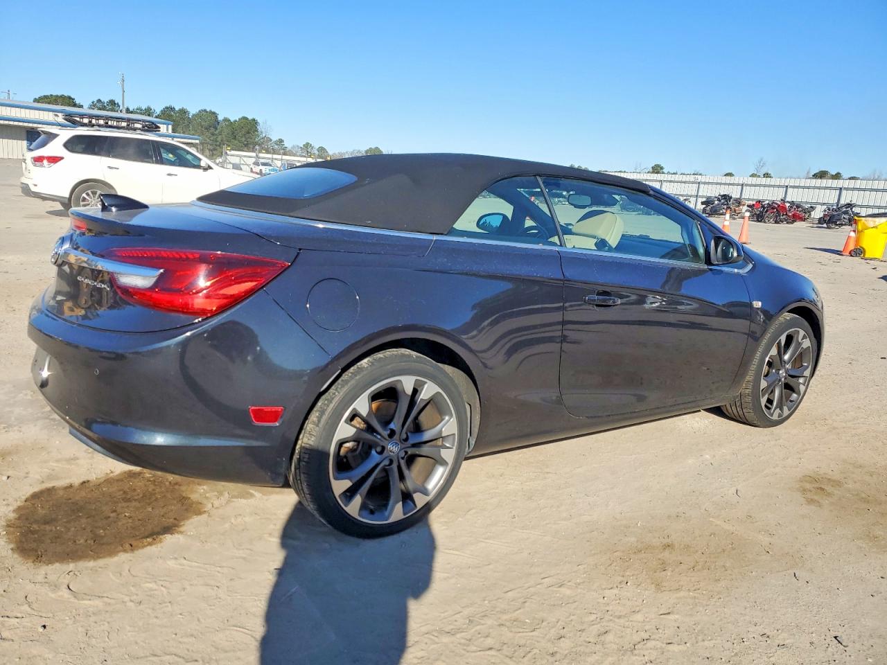 2016 BUICK CASCADA PREMIUM photo 3