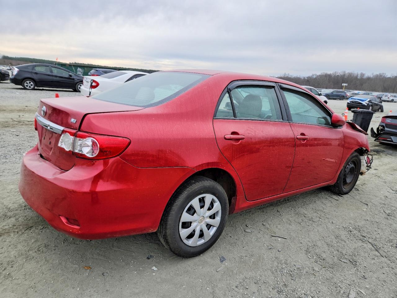 2011 TOYOTA COROLLA BASE photo 3