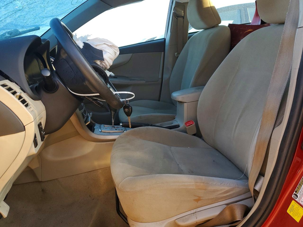 2011 TOYOTA COROLLA BASE photo 7