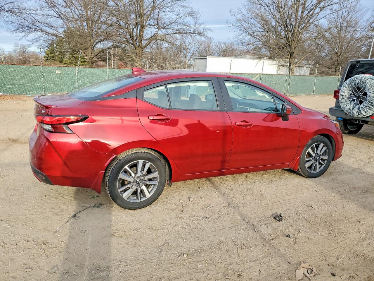 2020 NISSAN VERSA SV photo 5