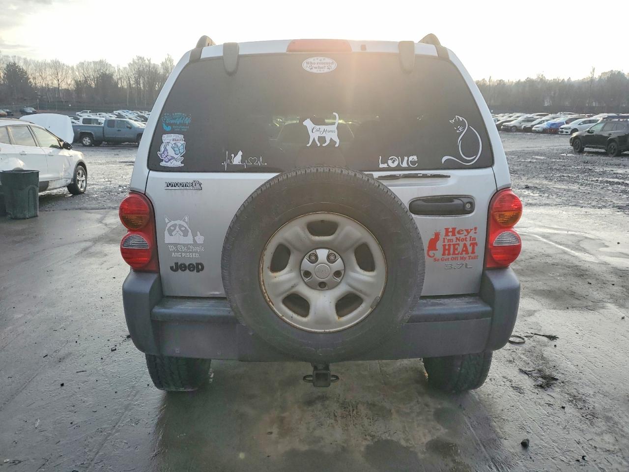 2002 JEEP LIBERTY SPORT photo 11