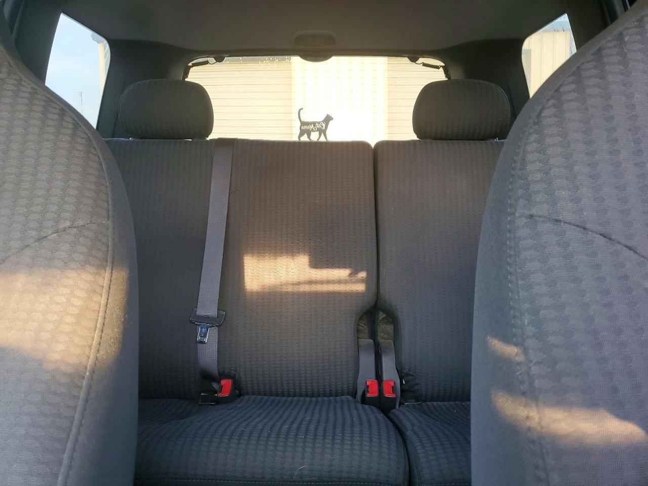 2002 JEEP LIBERTY SPORT photo 19