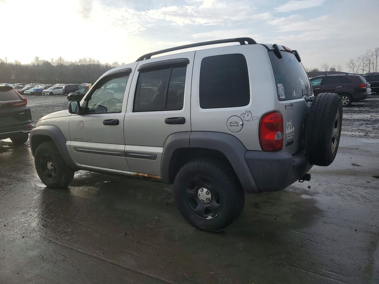 2002 JEEP LIBERTY SPORT photo 3