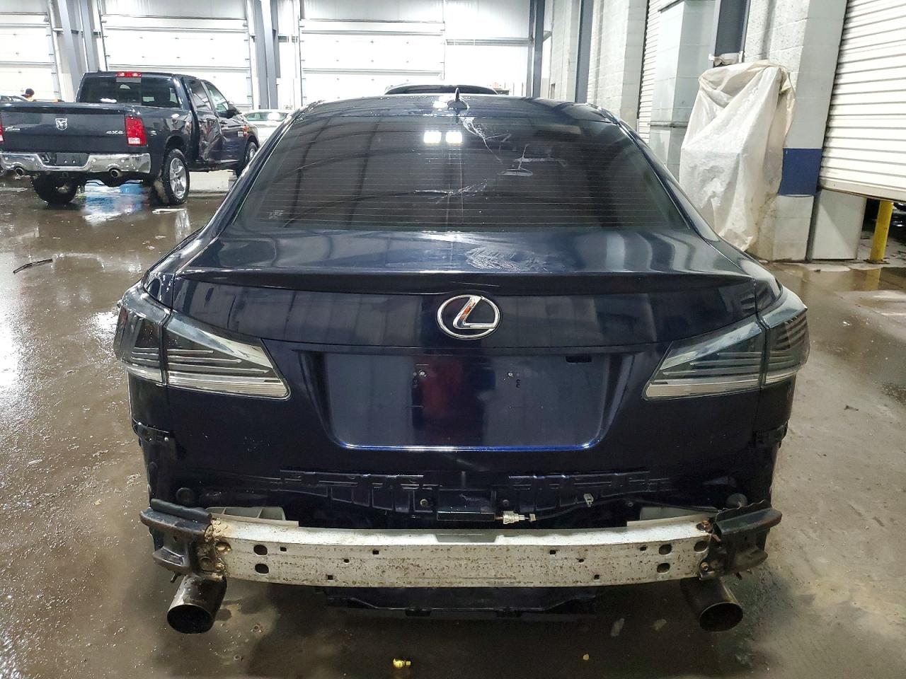 2009 LEXUS IS 250 photo 6