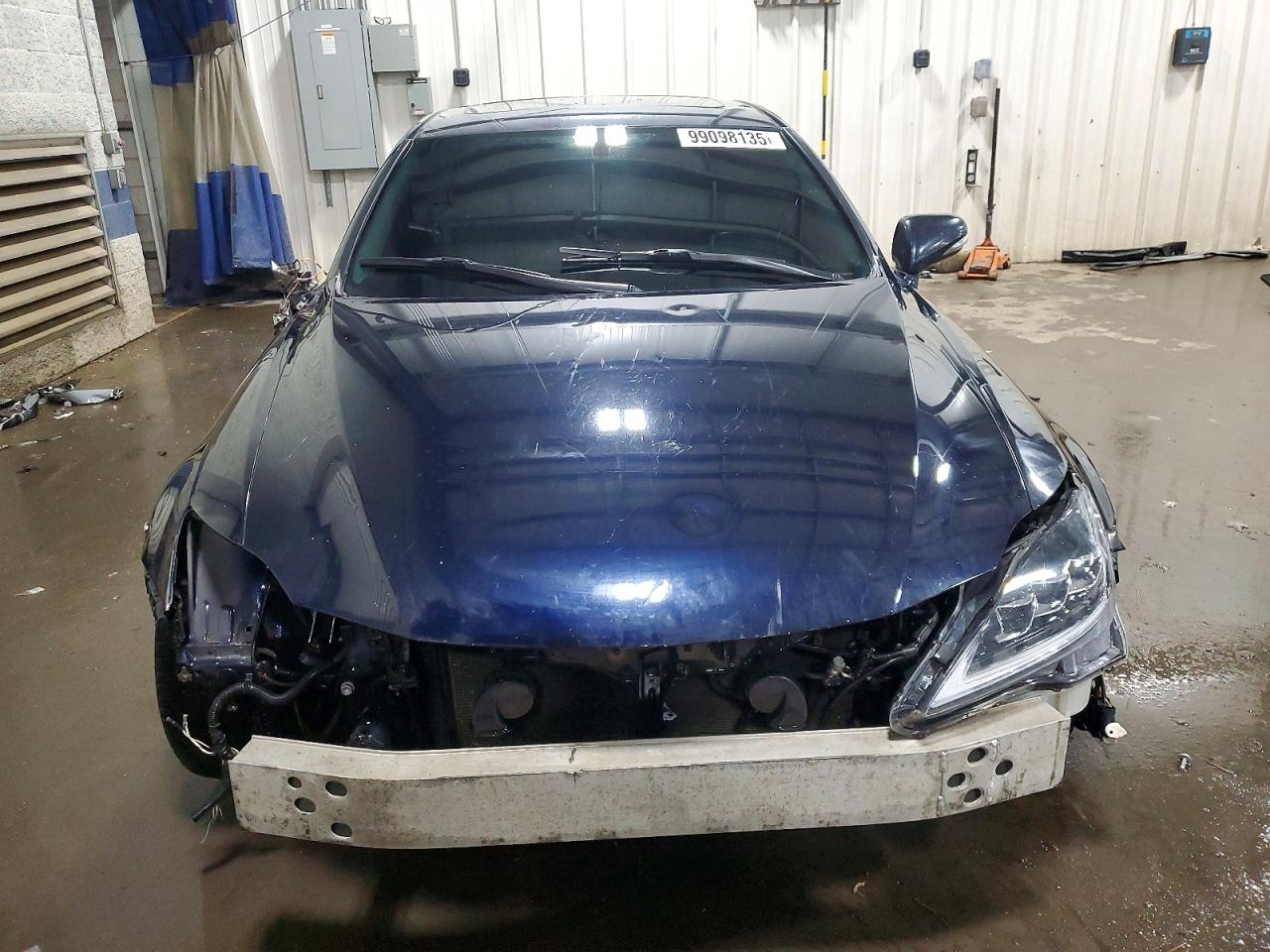 2009 LEXUS IS 250 photo 5