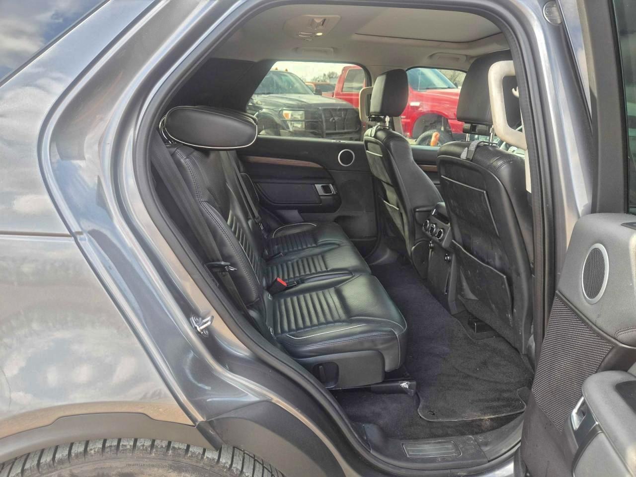 2018 LAND ROVER DISCOVERY HSE photo 6