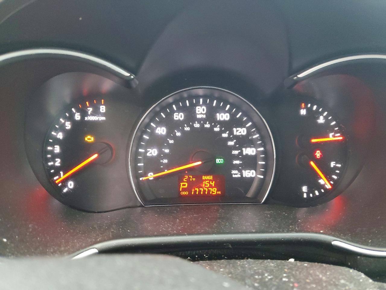 2014 KIA SORENTO LX photo 9