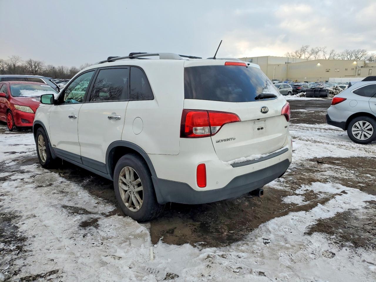 2014 KIA SORENTO LX photo 2