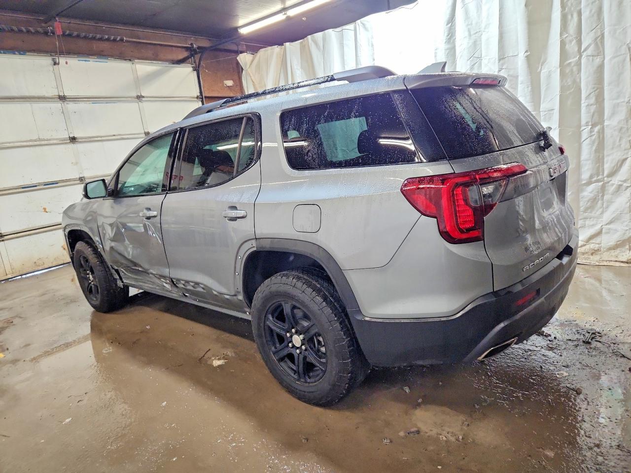 2023 GMC ACADIA AT4 photo 2