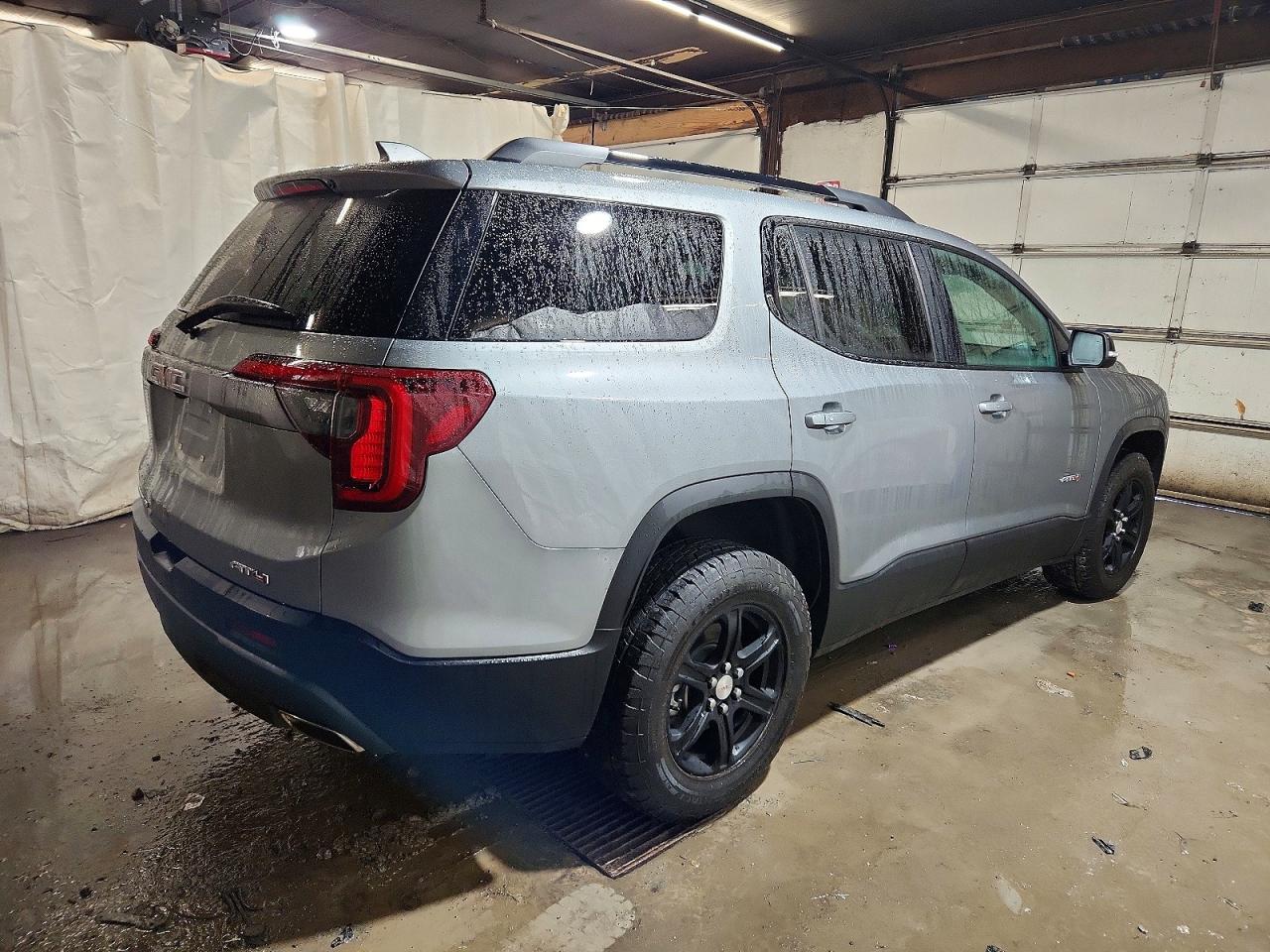 2023 GMC ACADIA AT4 photo 3