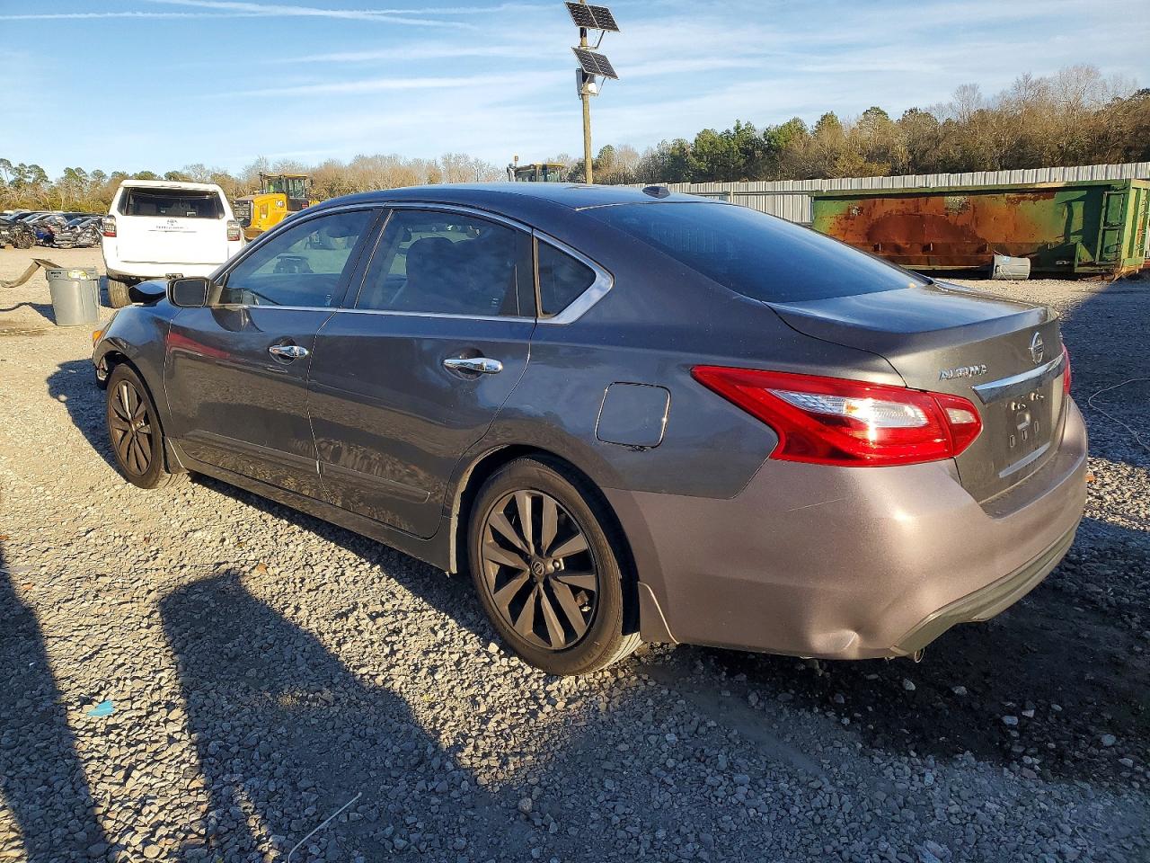 2017 NISSAN ALTIMA 2.5 photo 2
