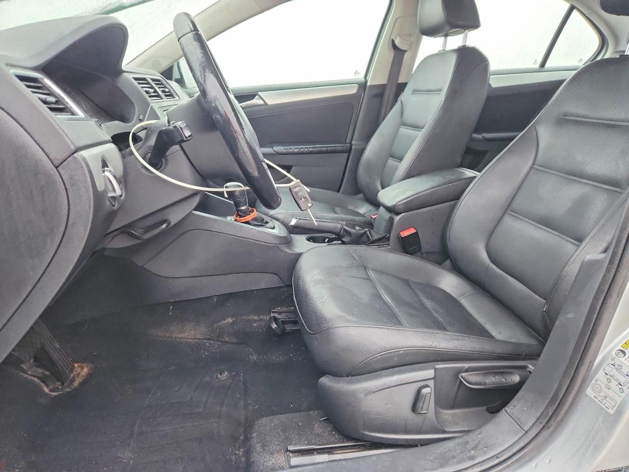 2014 VOLKSWAGEN JETTA SE photo 7