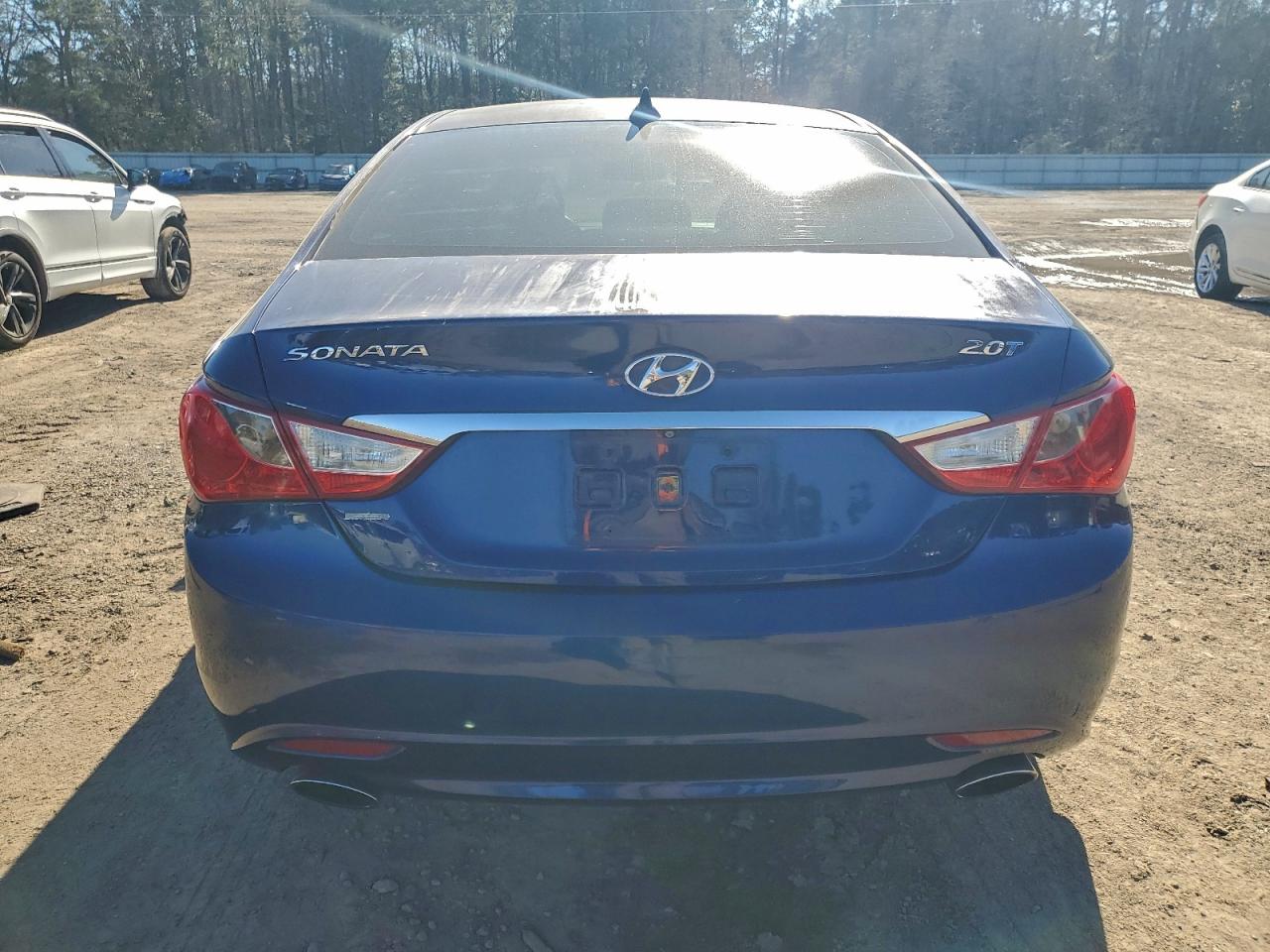 2011 HYUNDAI SONATA SE photo 6