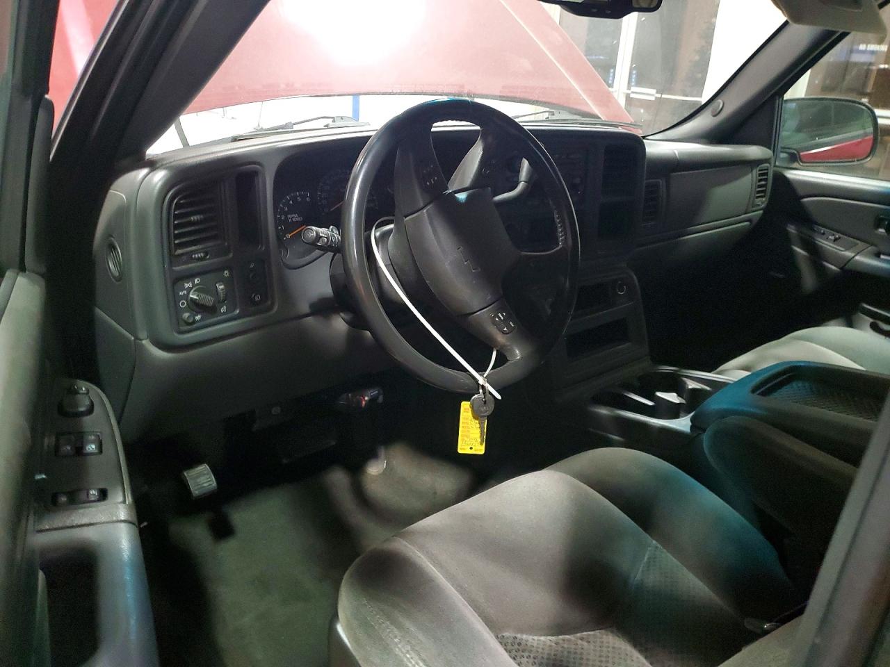 2005 CHEVROLET SILVERADO C1500 photo 8