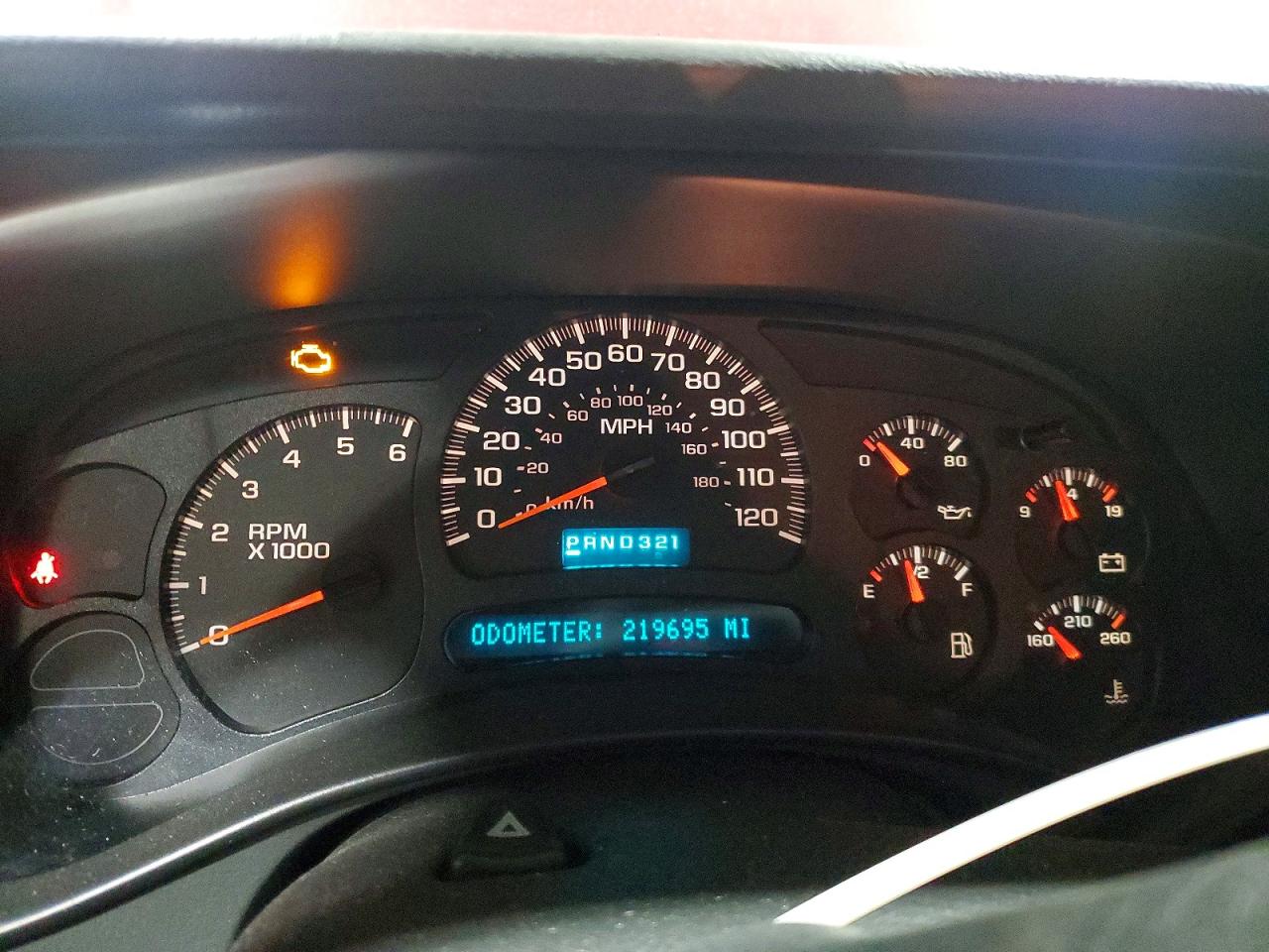 2005 CHEVROLET SILVERADO C1500 photo 9