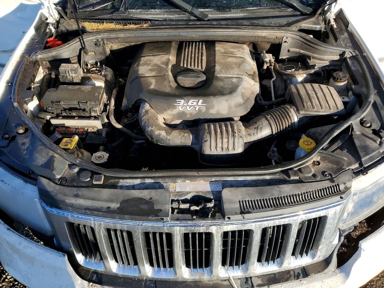 2012 JEEP GRAND CHEROKEE LIMITED photo 11