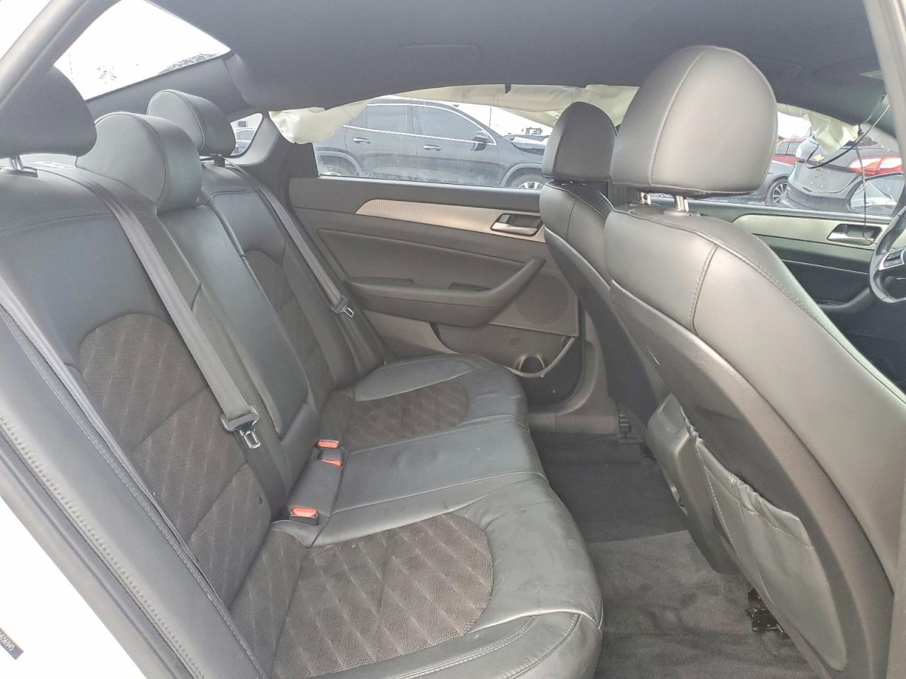2018 HYUNDAI SONATA SPORT photo 19