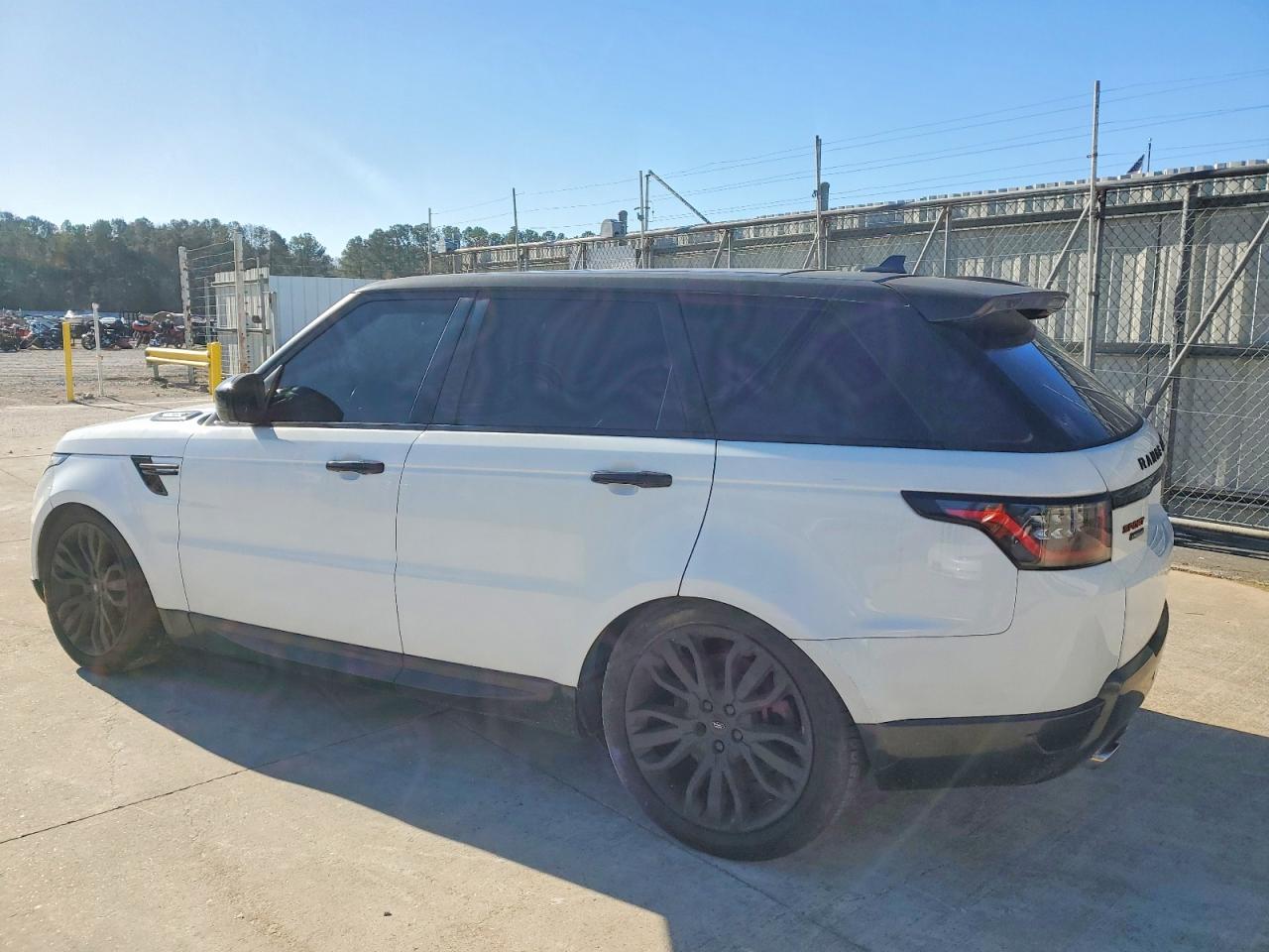 2016 LAND ROVER RANGE ROVER SPORT SC photo 2