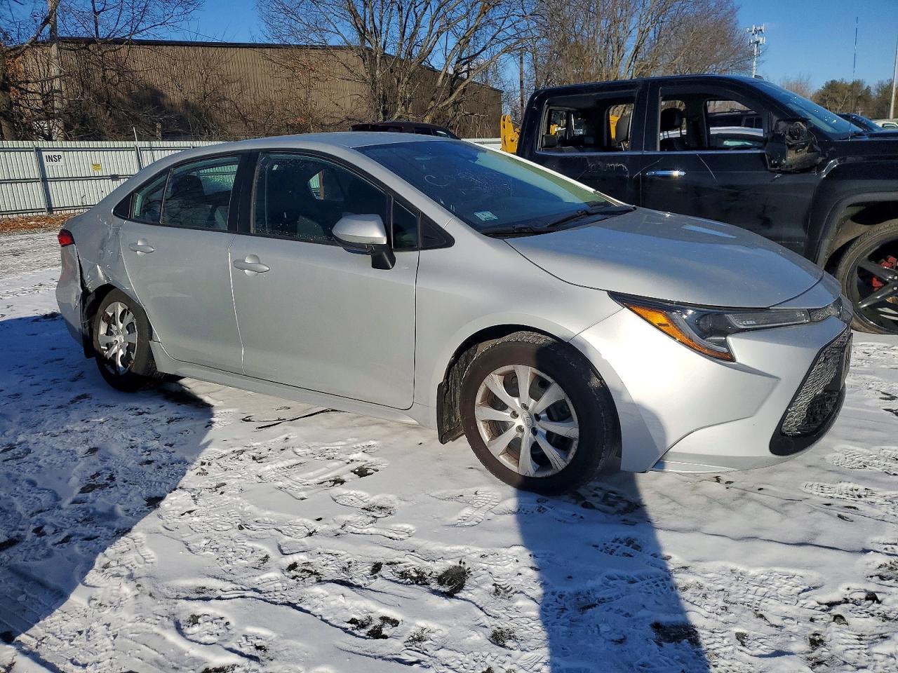 2020 TOYOTA COROLLA LE photo 4