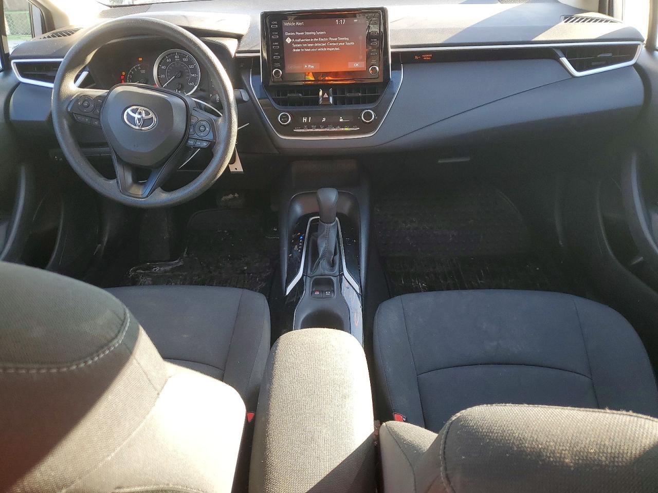 2020 TOYOTA COROLLA LE photo 8