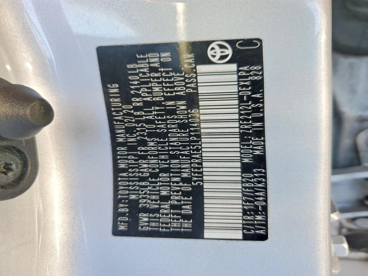 2020 TOYOTA COROLLA LE photo 12
