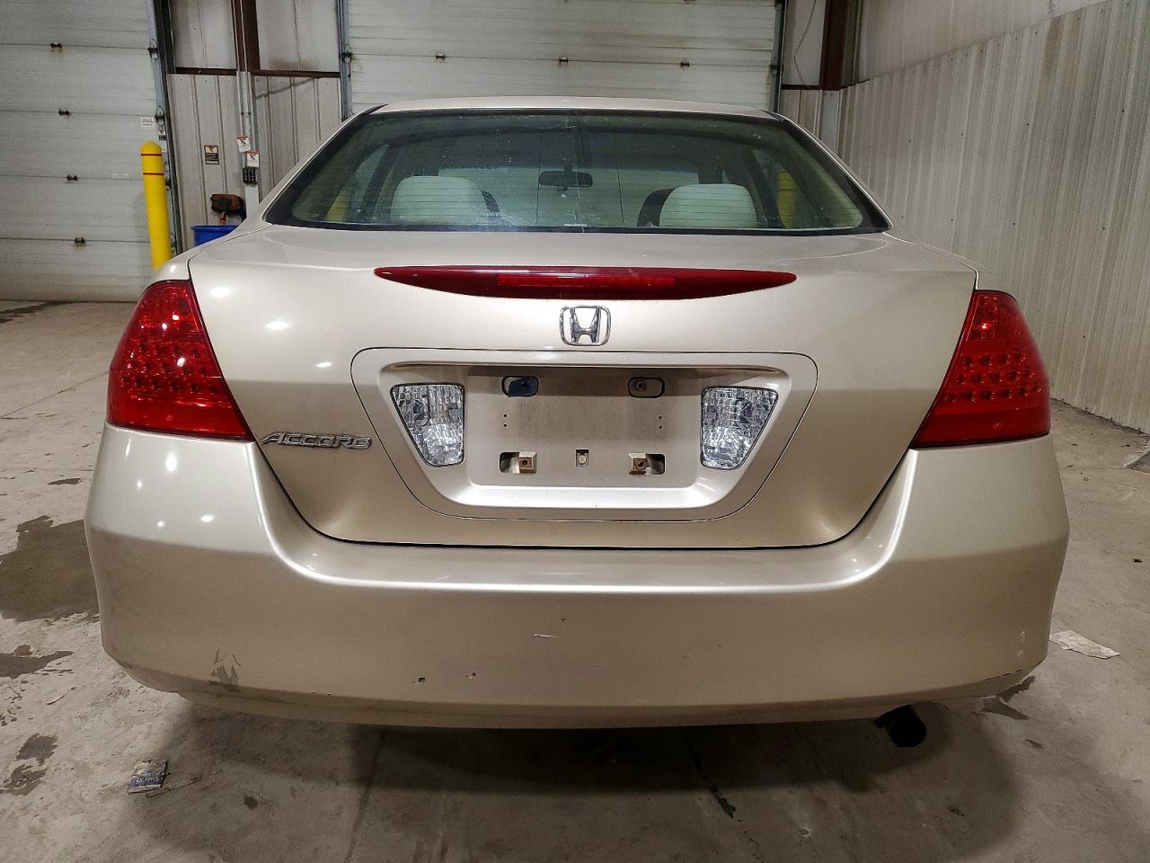 2006 HONDA ACCORD LX photo 6