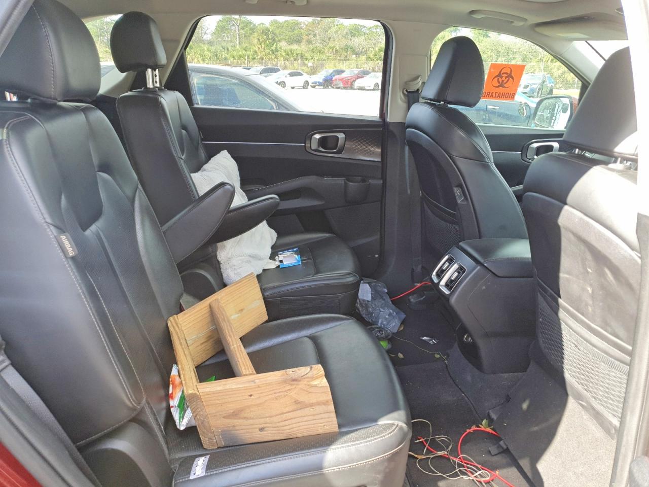 2024 KIA SORENTO EX photo 21