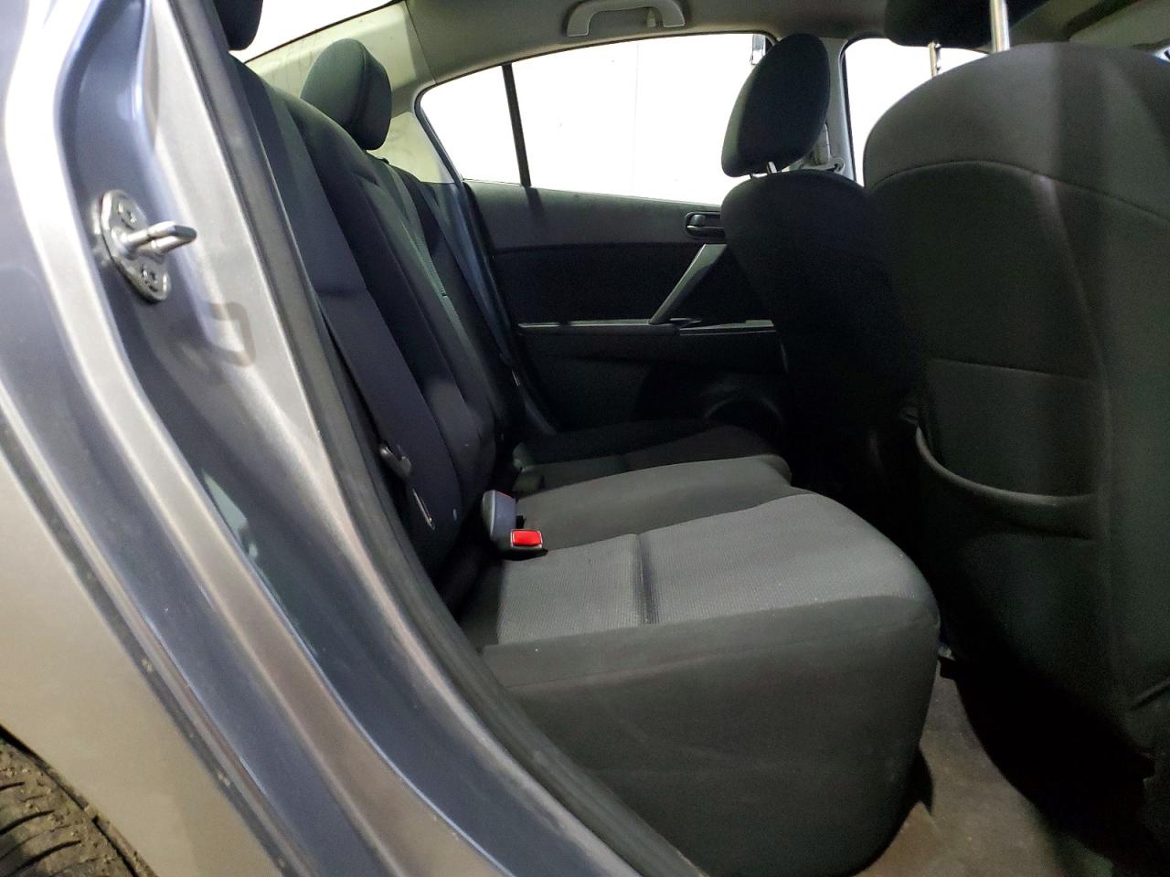 2010 MAZDA 3 I photo 9