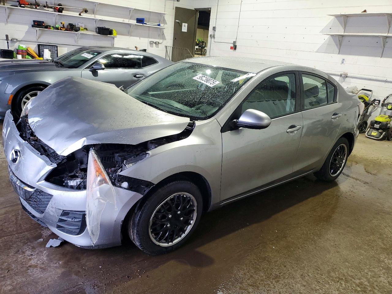 2010 MAZDA 3