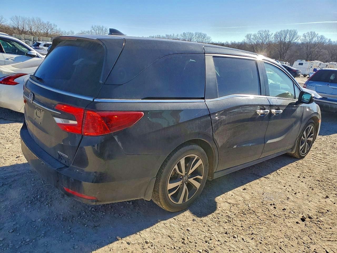 2023 HONDA ODYSSEY TOURING photo 3