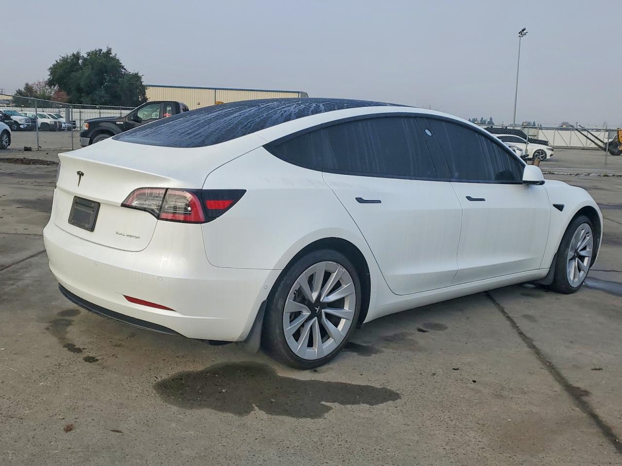 2022 TESLA MODEL 3 photo 5