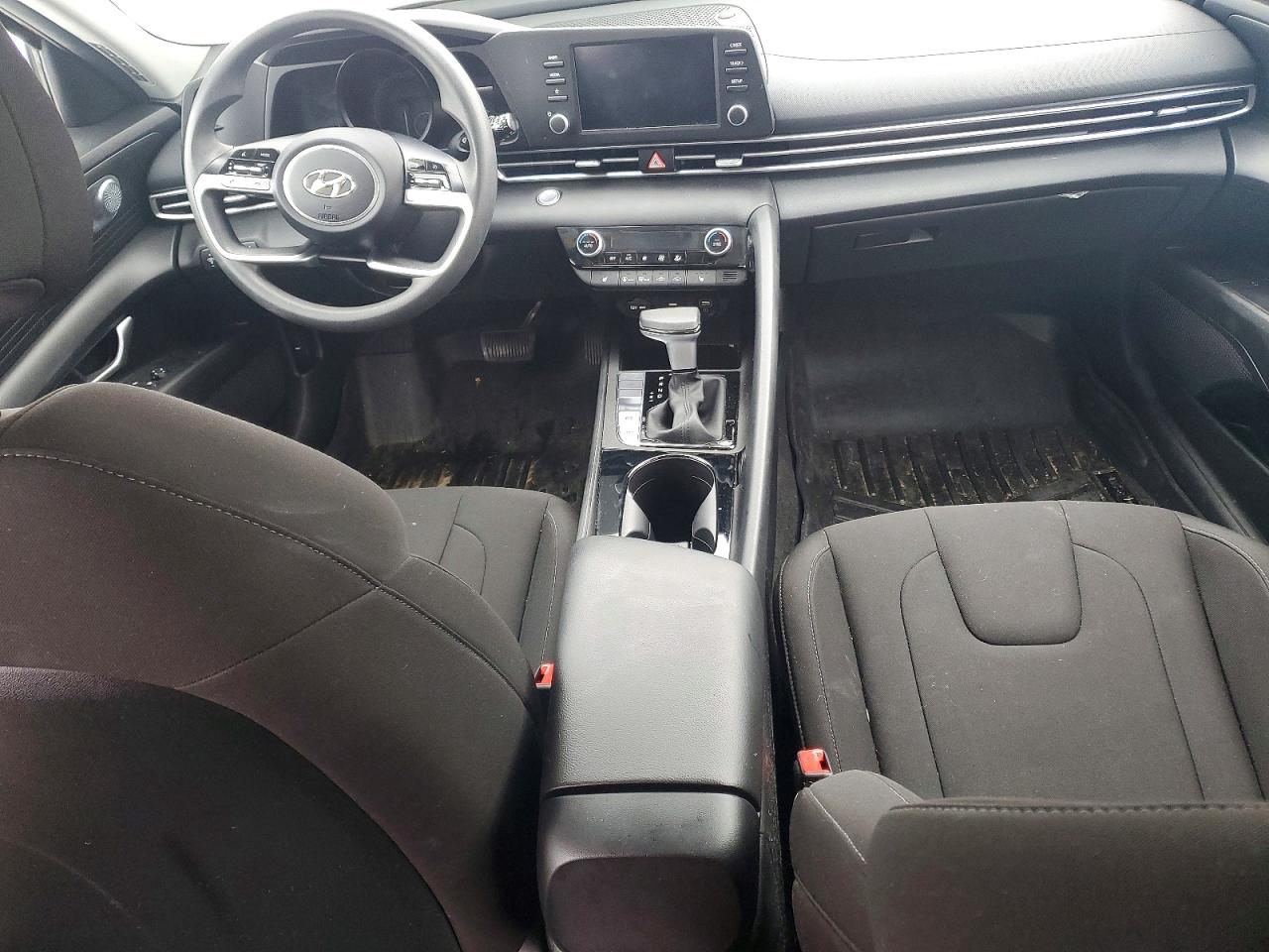 2023 HYUNDAI ELANTRA BLUE photo 8