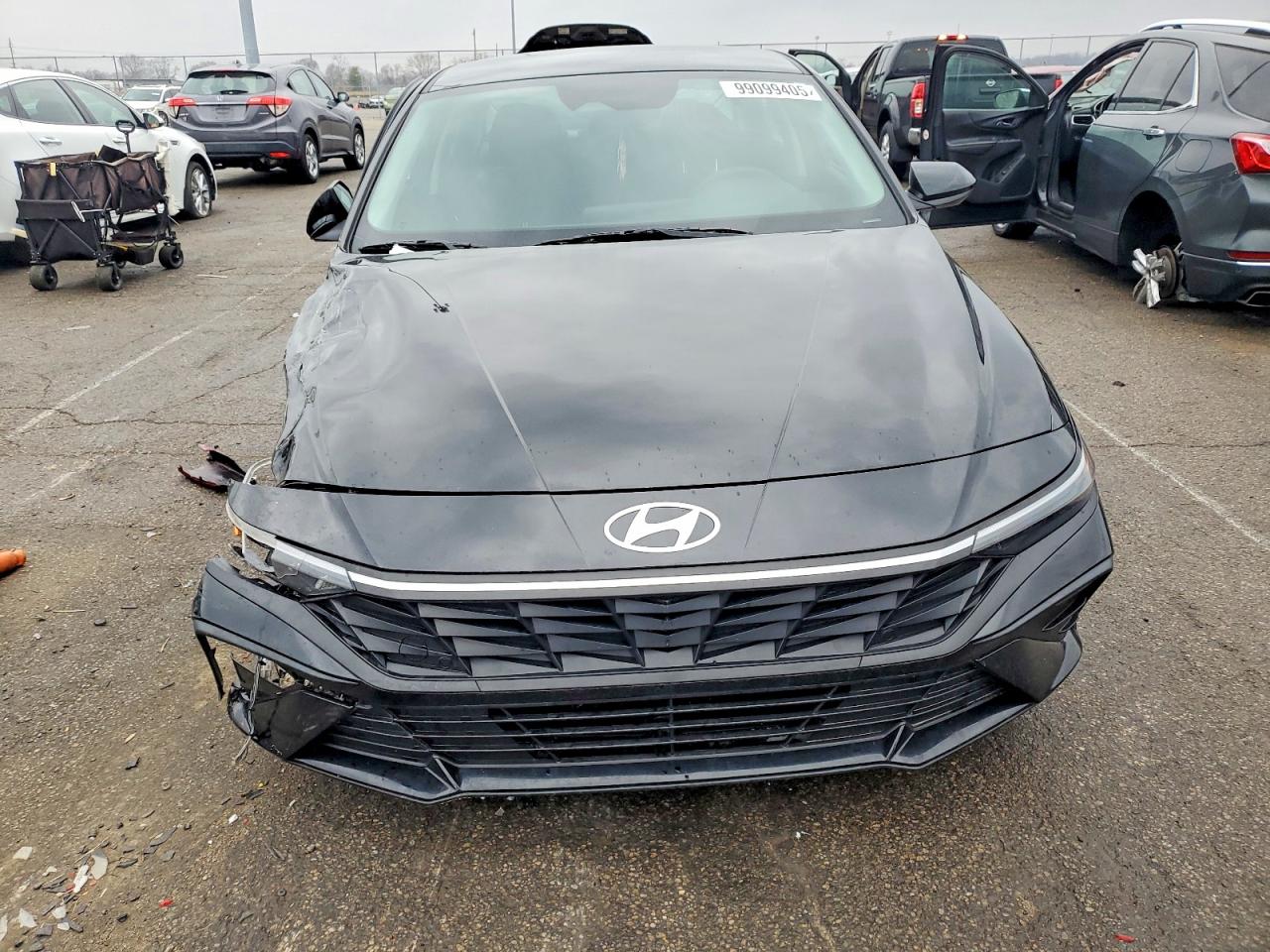 2024 HYUNDAI ELANTRA BLUE photo 5