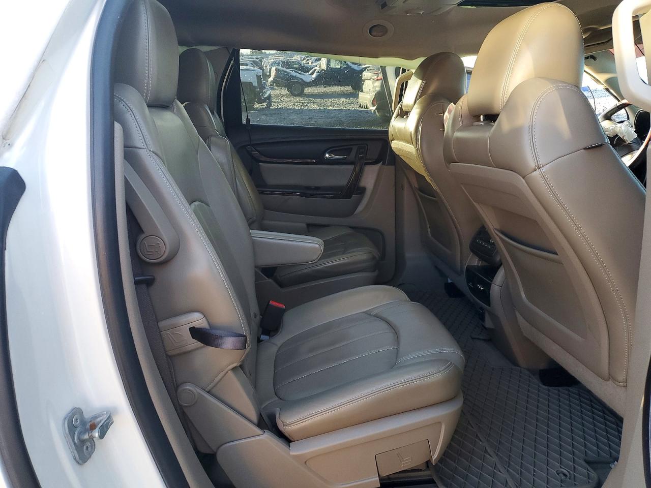 2014 GMC ACADIA DENALI photo 11