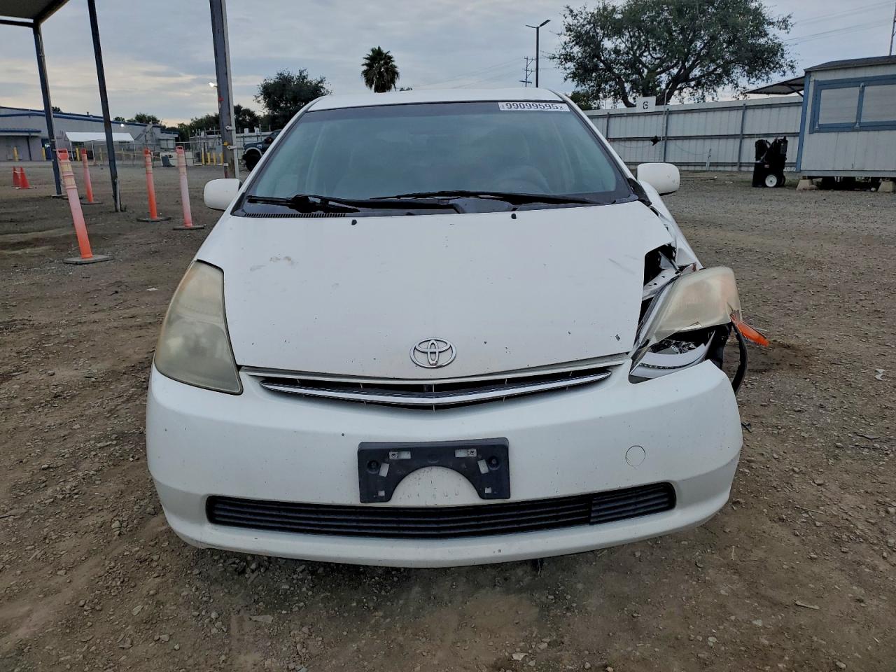 2008 TOYOTA PRIUS photo 5