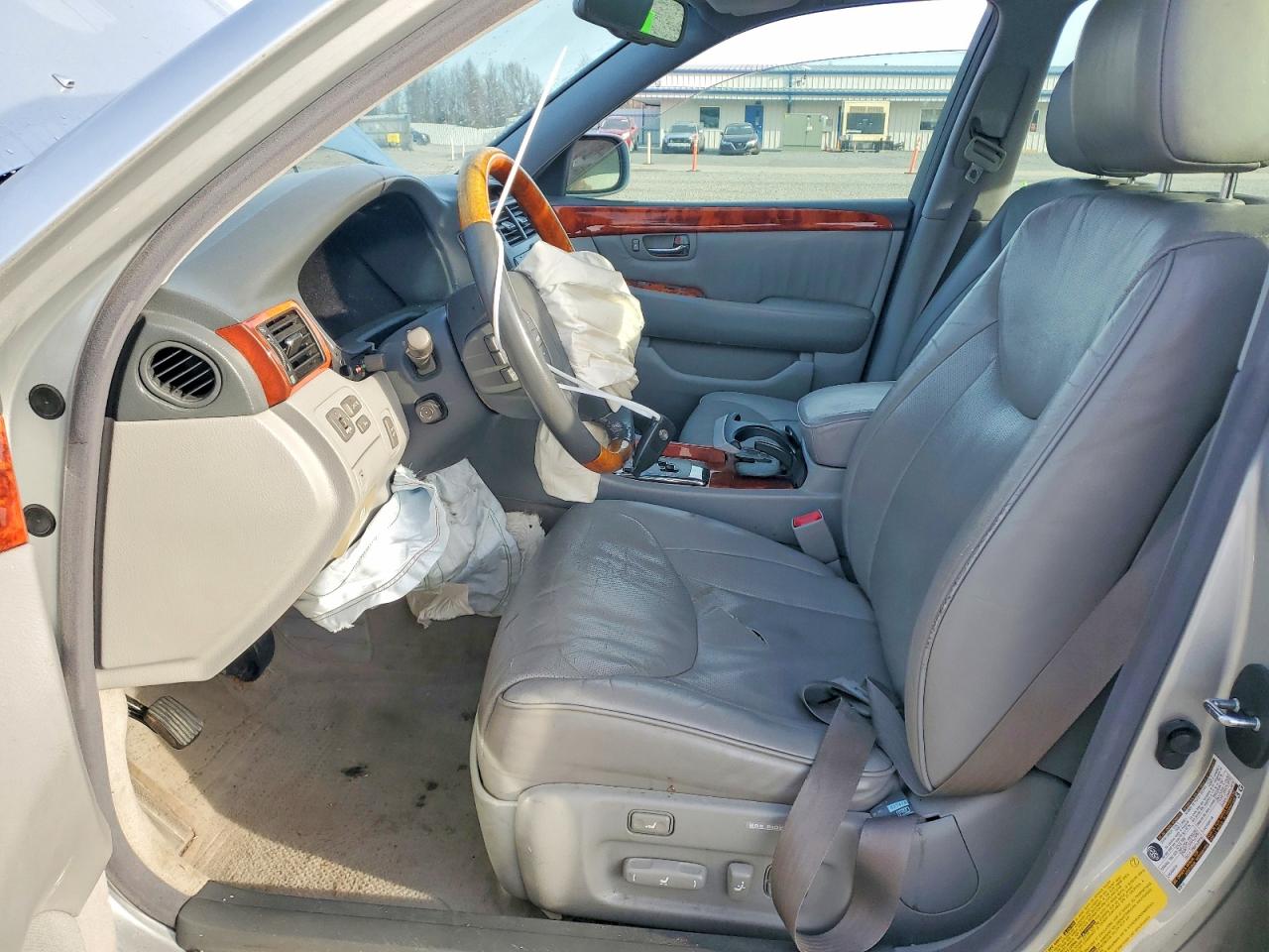 2005 LEXUS LS 430 photo 19