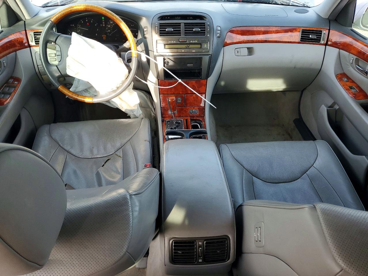 2005 LEXUS LS 430 photo 22