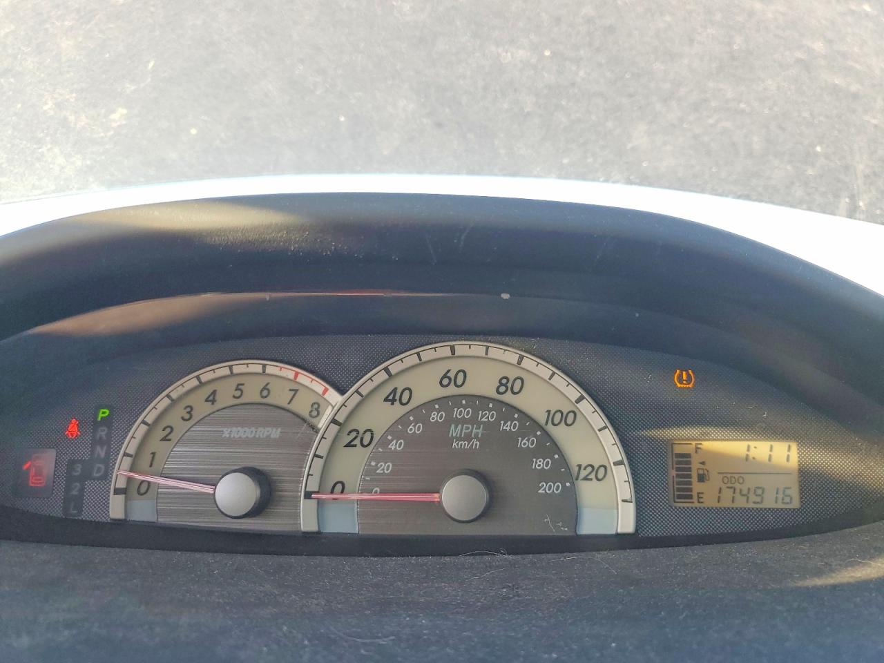 2008 TOYOTA YARIS photo 9