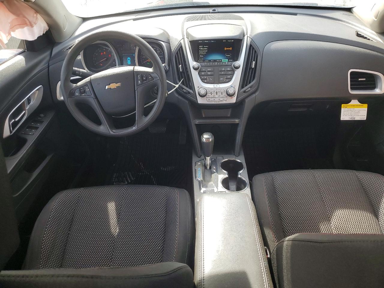 2017 CHEVROLET EQUINOX LS photo 8